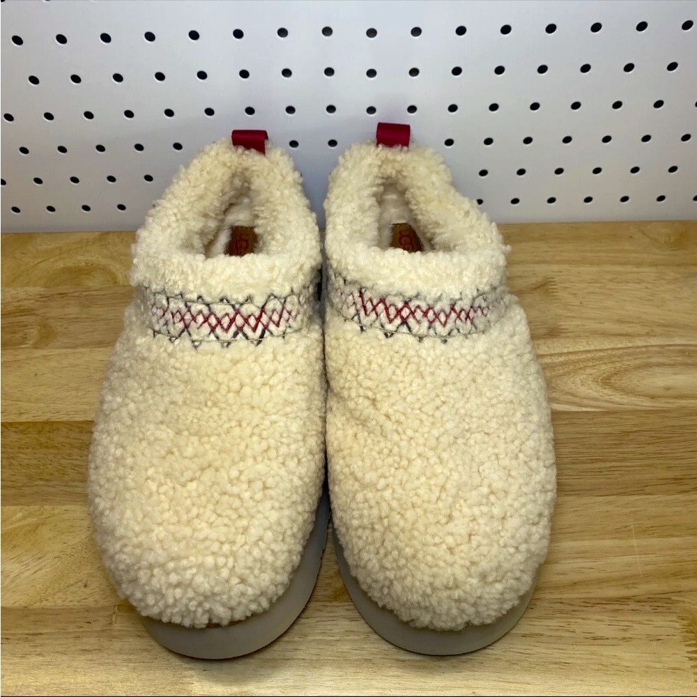 🐩🐩 UGG TAZZ SLIPPERS HERITAGE BRAID 👢👡 - Picture 4 of 7